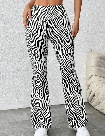 Pantaloni SHEIN, alb/negru Negru