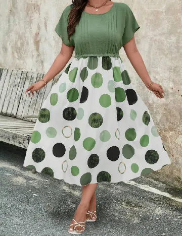 Rochie medie SHEIN CURVE, verde Verde