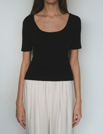 Tricou Reserved, negru