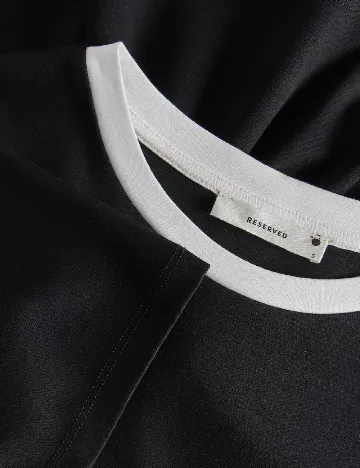 Tricou Reserved, negru