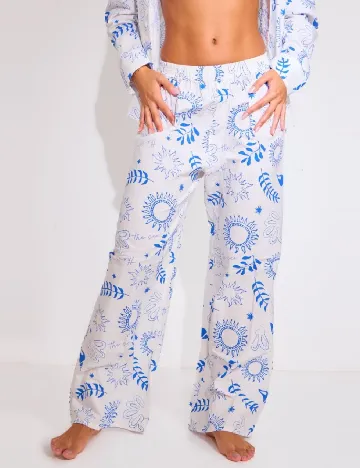 Pantaloni PRETTYLITTLETHING, alb