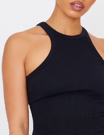 Top PRETTYLITTLETHING, negru