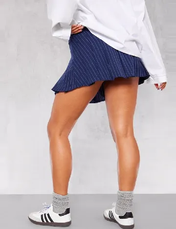 Fusta PRETTYLITTLETHING, albastru