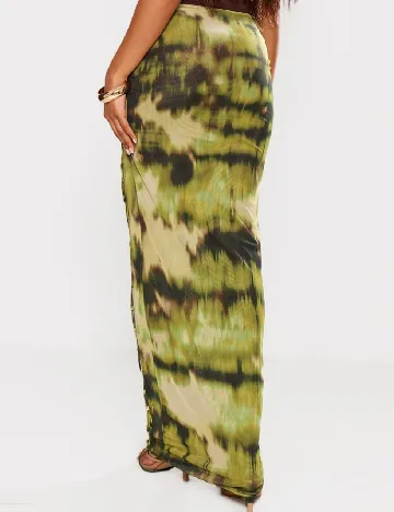 Fusta PRETTYLITTLETHING, verde