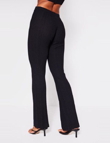 Pantaloni PRETTYLITTLETHING, negru