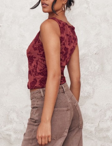 Top Top Shop, visiniu