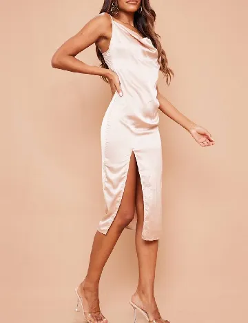 Rochie medie PRETTYLITTLETHING, crem