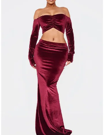 Top PRETTYLITTLETHING, visiniu