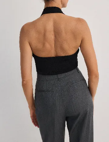 Top Reserved, negru