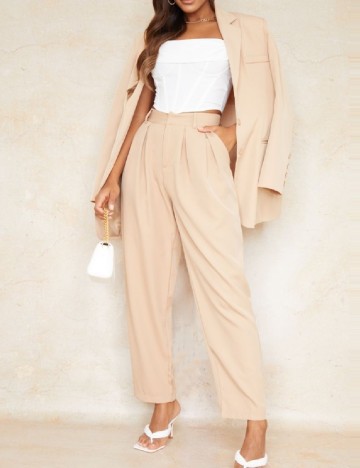 Top PRETTYLITTLETHING, alb