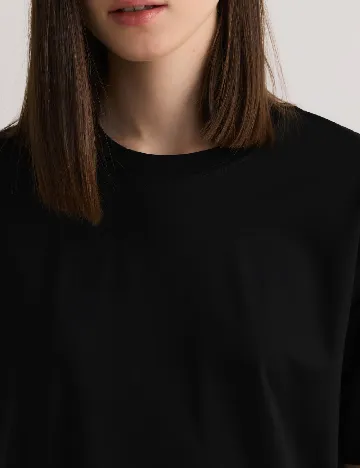 Tricou Reserved, negru Negru
