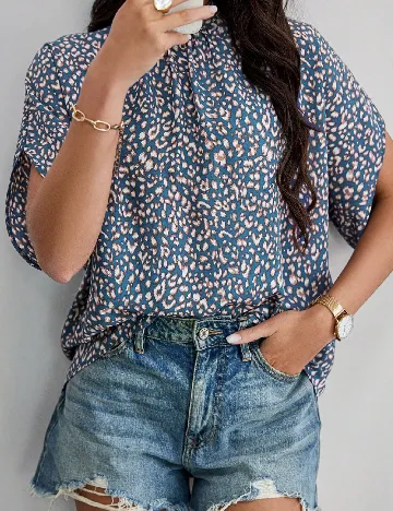 Bluza SHEIN, albastru Albastru
