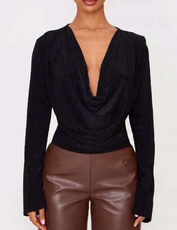 Bluza PRETTYLITTLETHING, negru