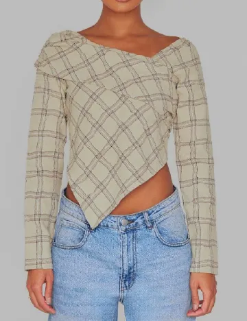 Bluza PRETTYLITTLETHING, bej