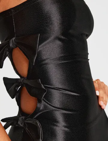 Rochie lunga PRETTYLITTLETHING, negru