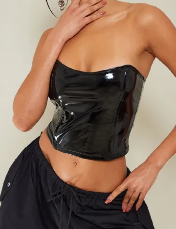 Top PRETTYLITTLETHING, negru Negru