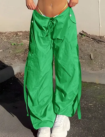 Pantaloni SHEIN, verde Verde