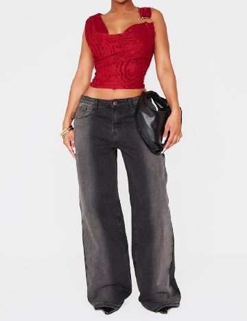Top PRETTYLITTLETHING, grena