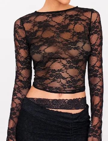 Top PRETTYLITTLETHING, negru