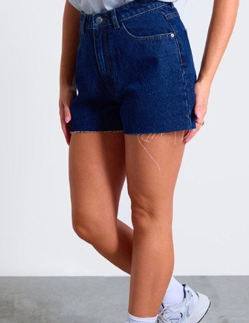 Pantaloni scurti PRETTYLITTLETHING, bleumarin