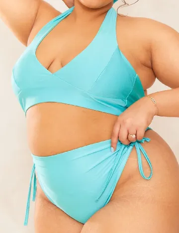Sutien de baie PRETTYLITTLETHING Plus Size, turcoaz