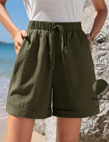 Pantaloni scurti Emery Rose, verde