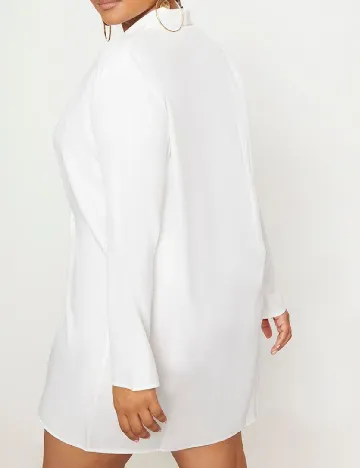 Rochie scurta PRETTYLITTLETHING Plus Size, alb