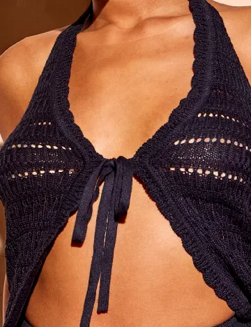 Top PRETTYLITTLETHING, negru