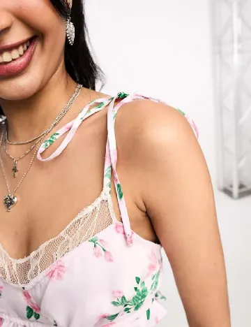 Top ASOS, roz