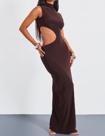 Rochie lunga PRETTYLITTLETHING, maro