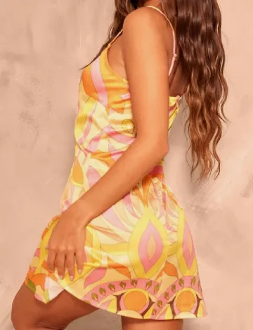 Rochie scurta PRETTYLITTLETHING, mix culori