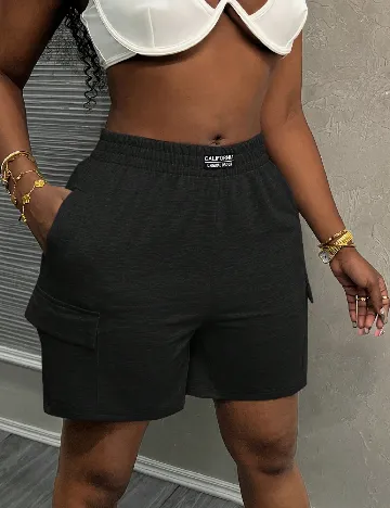 Pantaloni scurti SHEIN, negru