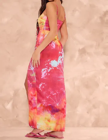 Rochie lunga PRETTYLITTLETHING, mix culori