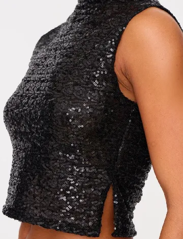 Top PRETTYLITTLETHING, negru