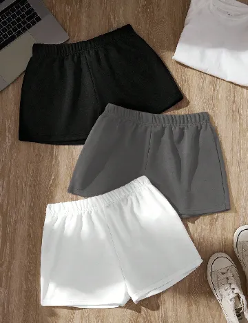 Set Pantaloni scurti 3 bucati SHEIN, mix culori