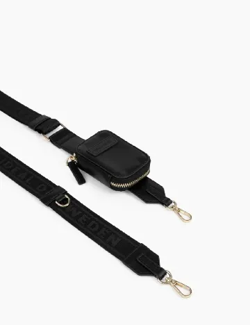 Husa iPhone IDEAL OF SWEDEN, negru Negru