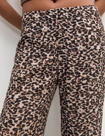 Pantaloni Pull&Bear, animal print