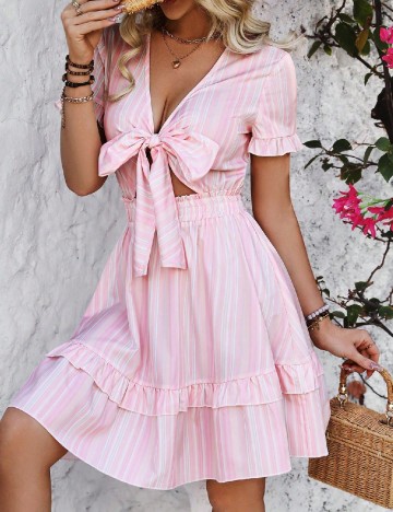 Rochie scurta SHEIN, roz