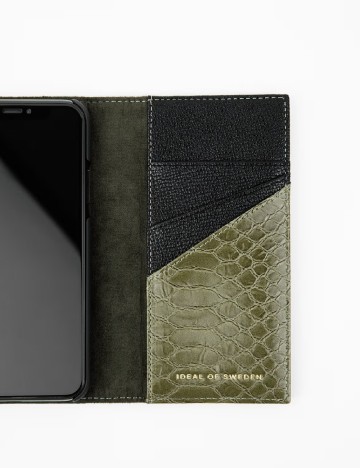 Husa iPhone IDEAL OF SWEDEN, verde