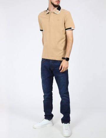 Tricou Lacoste, maro