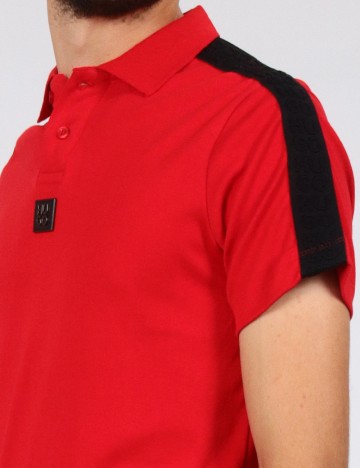 Tricou Hugo, rosu