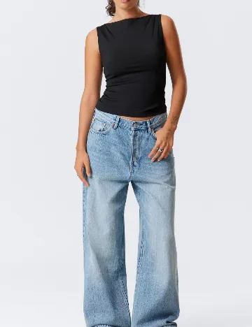 Maiou Weekday, negru Negru