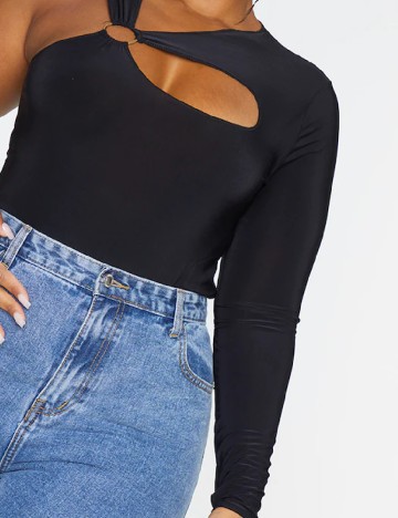 Body Yours, negru