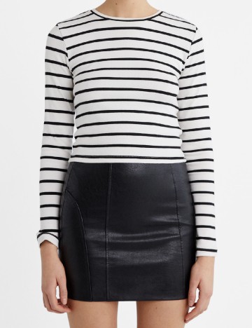 Fusta Stradivarius, negru