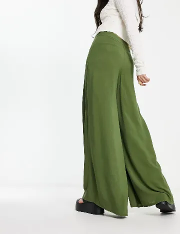Pantaloni ASOS, verde Verde