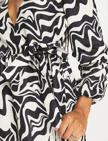 Rochie medie Monki, alb/negru Negru