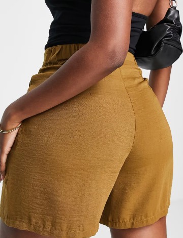 Pantaloni scurti ASOS, kaki