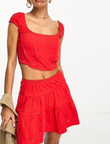 Top ASOS, rosu