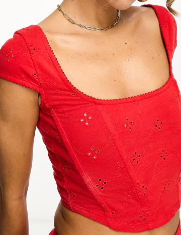 Top ASOS, rosu