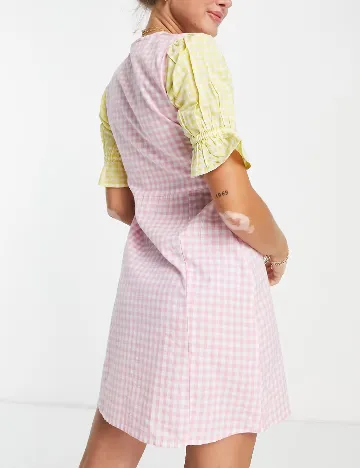 Rochie scurta Influence, roz Roz